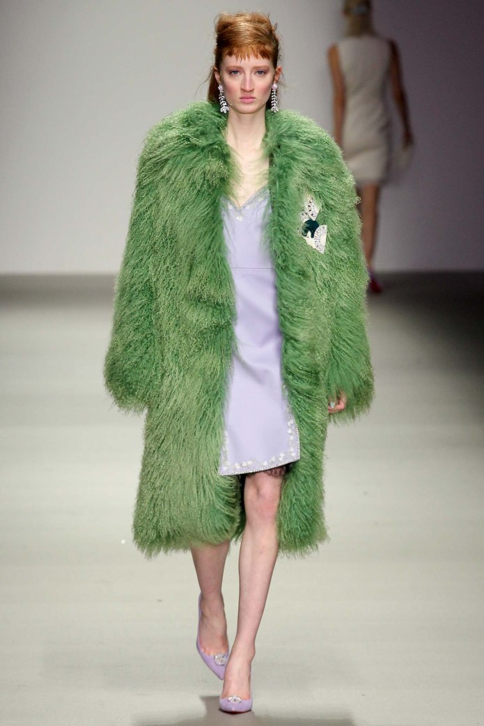 Шуба Империал Экомех зеленая