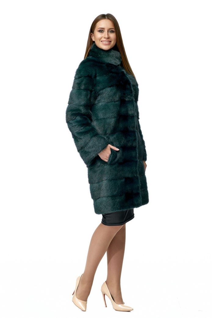 Норковая шуба зеленого цвета
