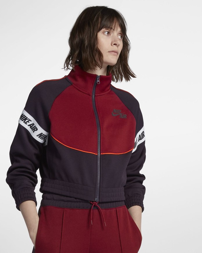 Джакет найк