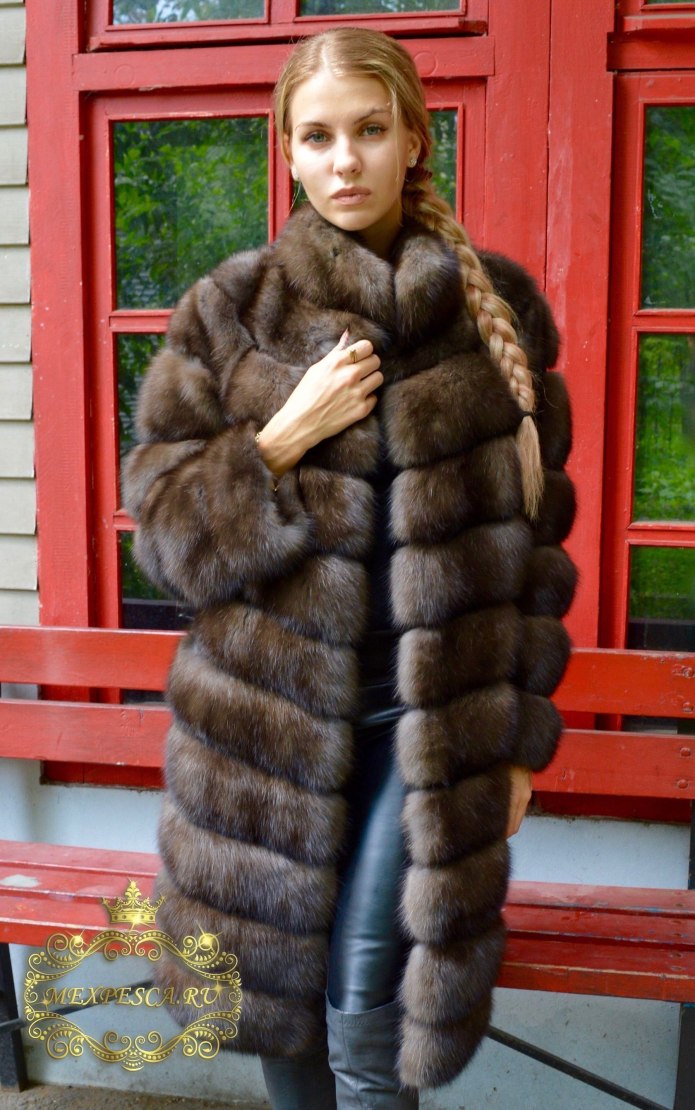 Женская шуба из норки с воротником МОСМЕХА