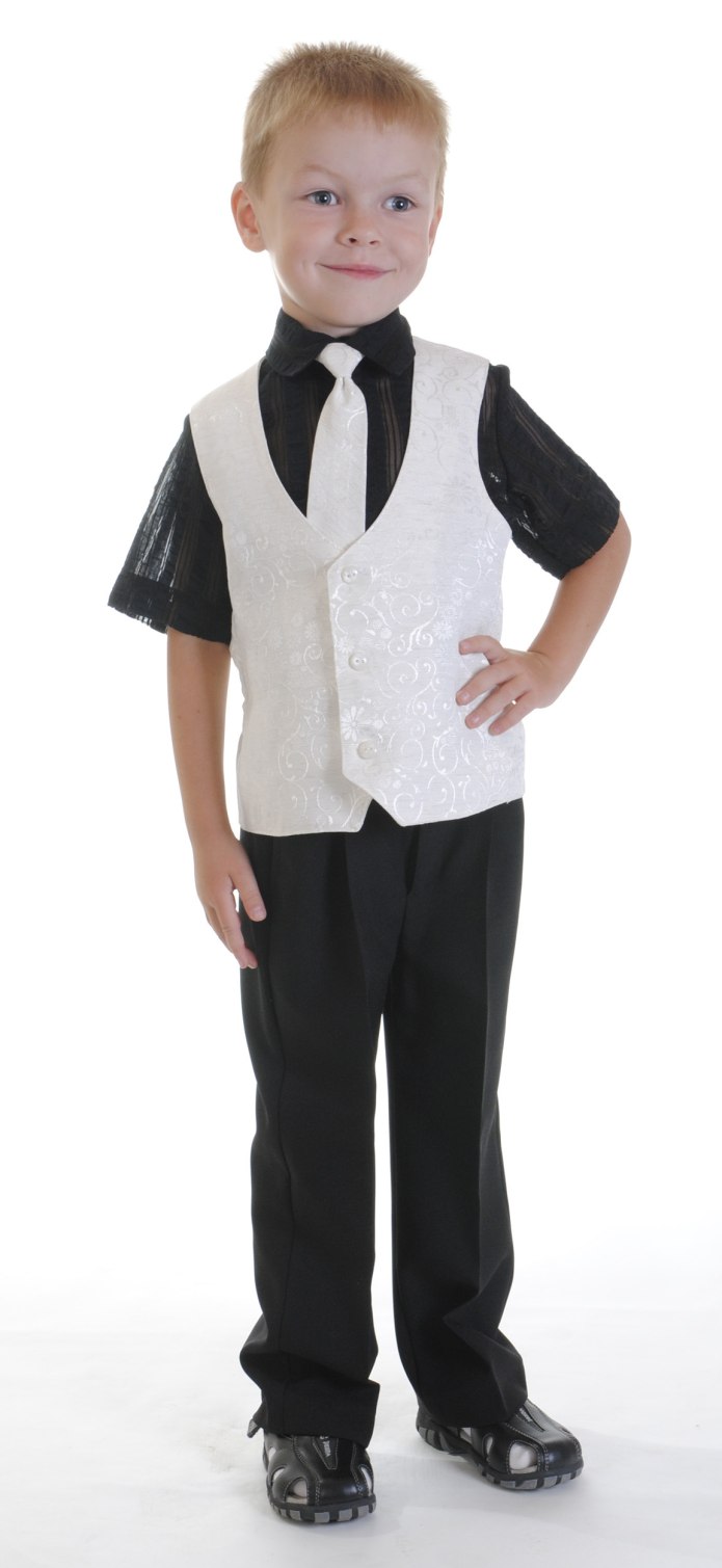 Рубашка брюки галстук