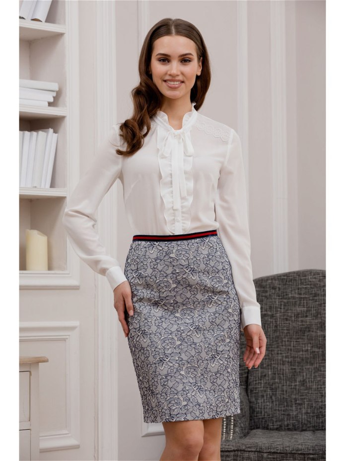 Юбка из жаккарда со складками