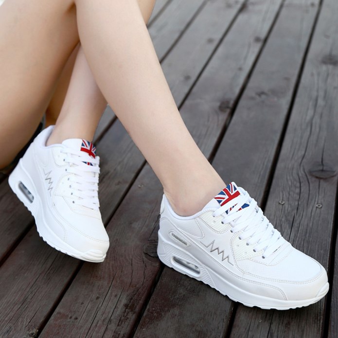 Кроссовки на высокой платформе