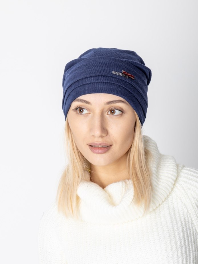 Модные шапки на весну 2022 для подростков