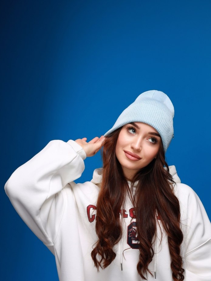 Весенние шапочки для женщин