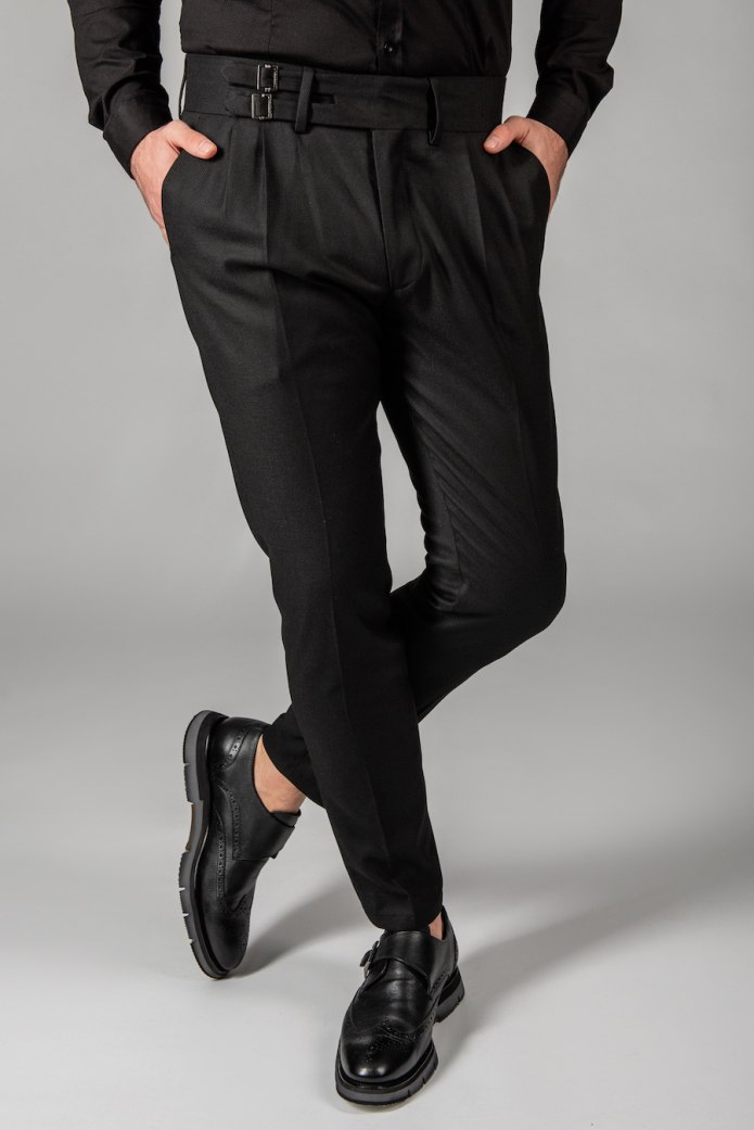 Брюки мужские зауженные