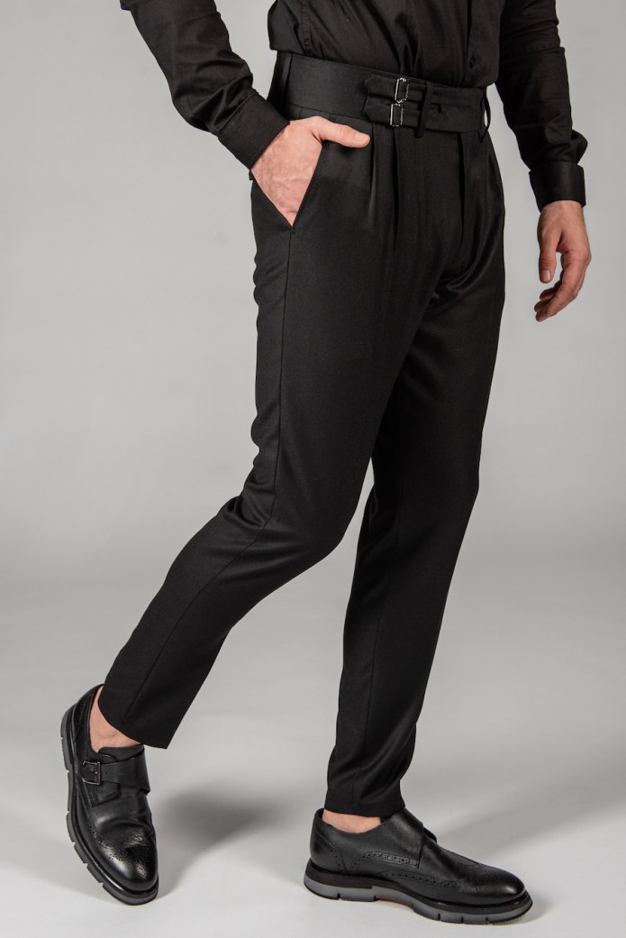 Укороченные брюки мужские