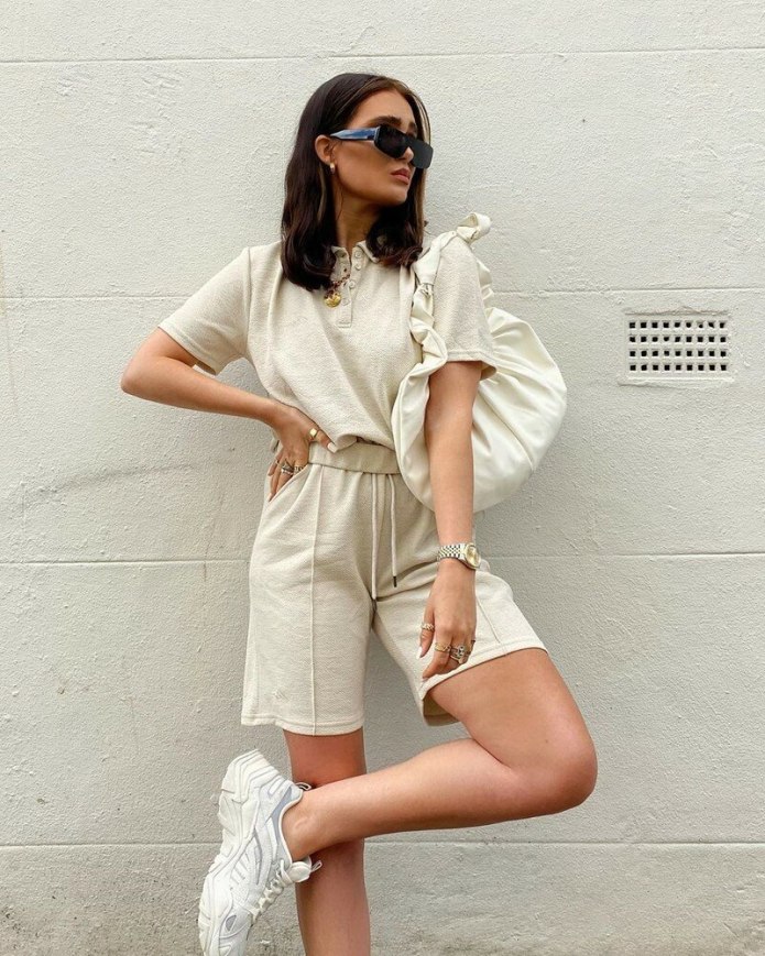 Модная одежда 2021 для девушек