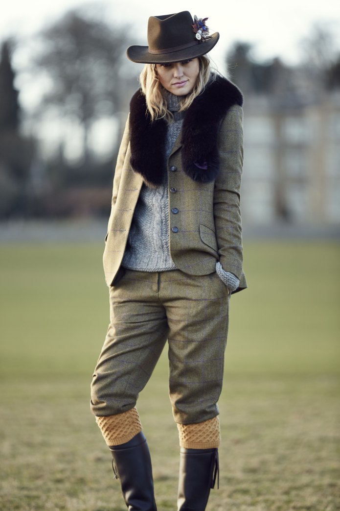 Английский стиль в одежде для девушек