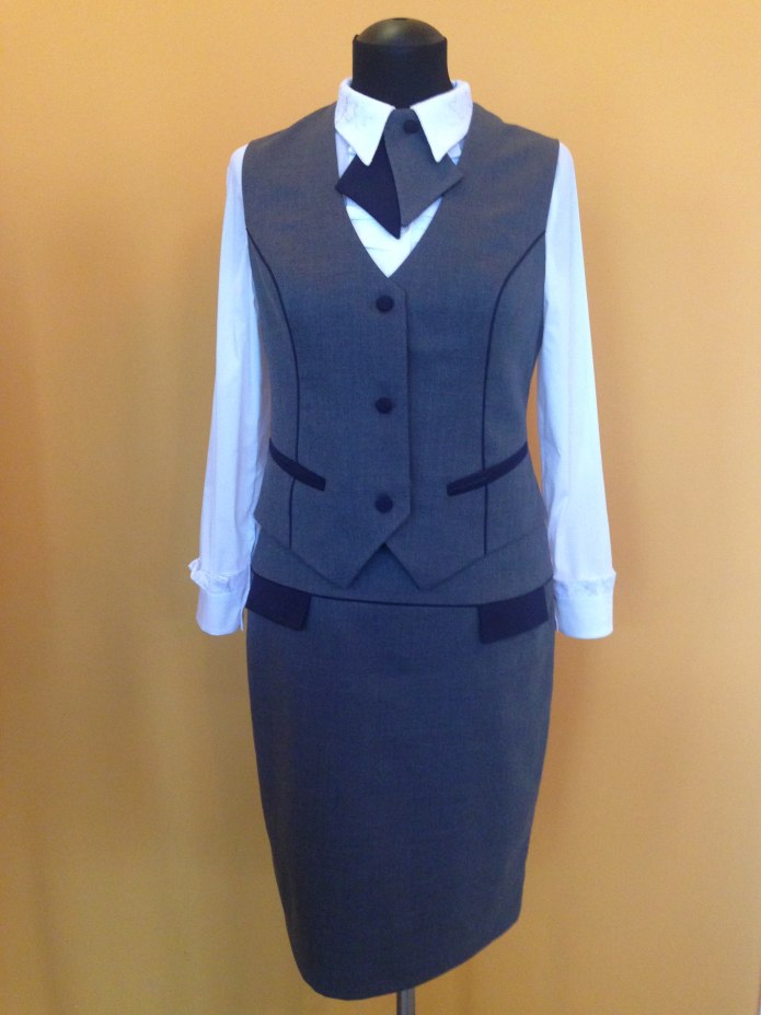 Костюм юбка и жилет