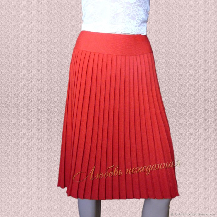 Трикотажная юбка плиссе