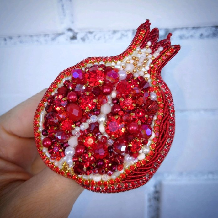 Кларт брошь гранат