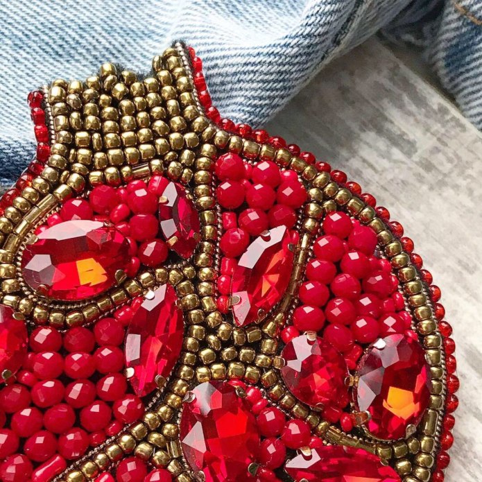 Санлайт броши с гранатом