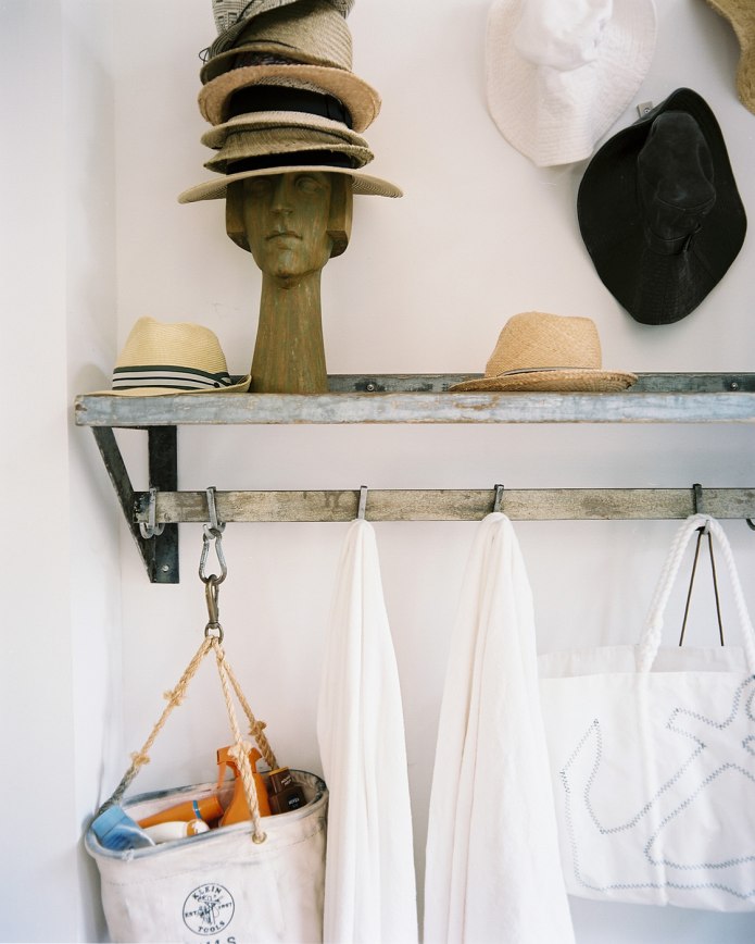 Вешалка для шляп