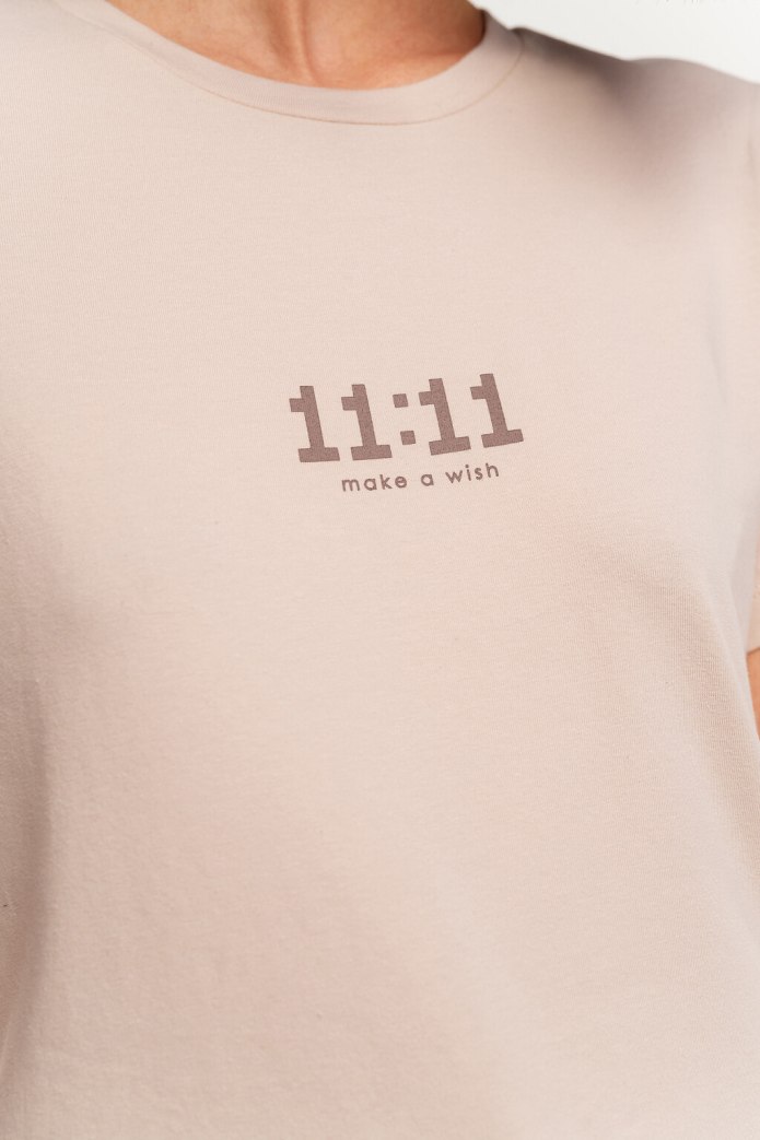 Черная водолазка без рукавов