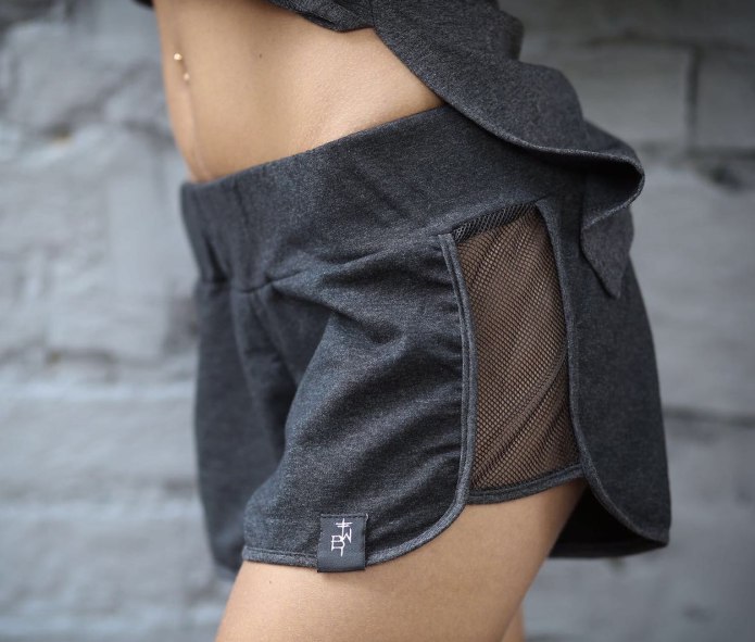 Шорты купальные женские