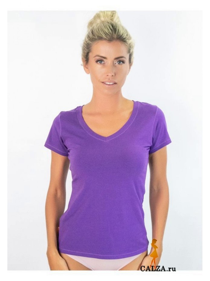 Фиолетовая футболка