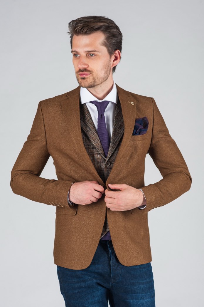 Детский пиджак с коричневыми Кай