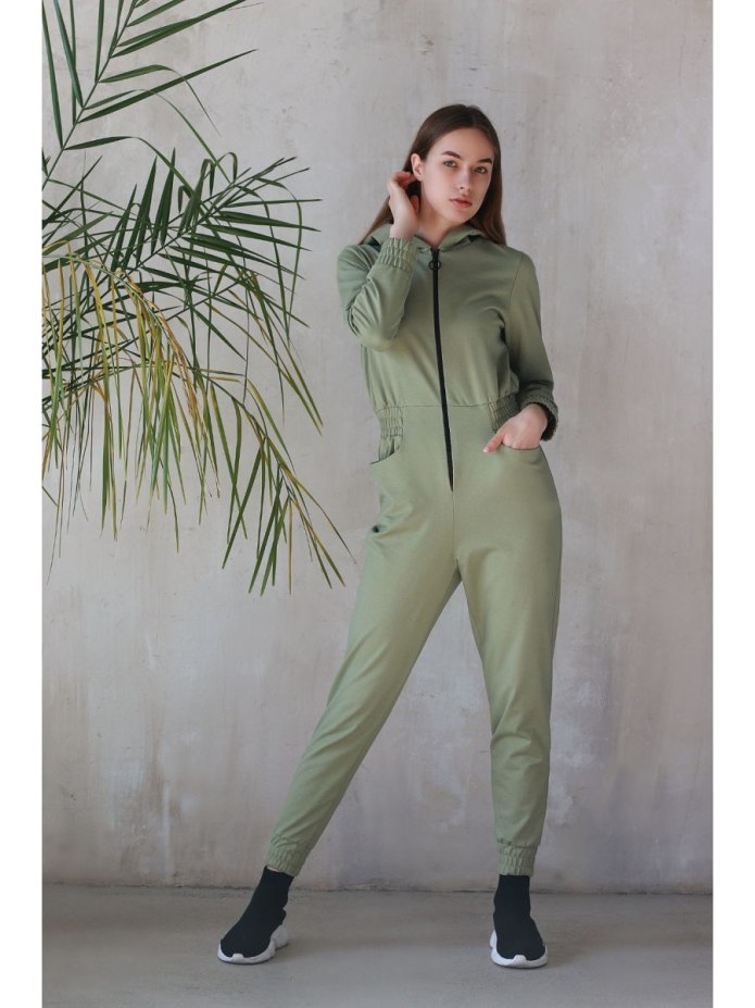 Золотой комбинезон