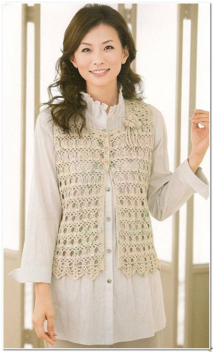 Жилет крючком для женщин