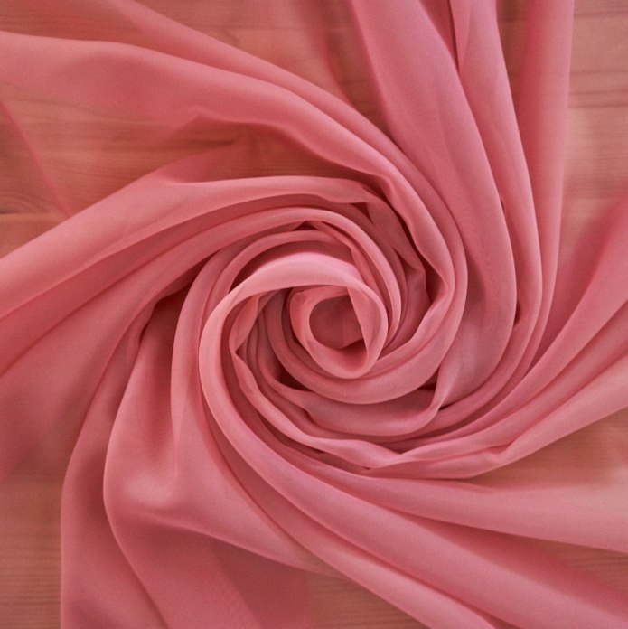 Вуаль брусника