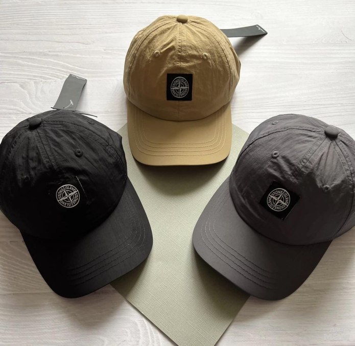 Кепка стон Айленд зеленая