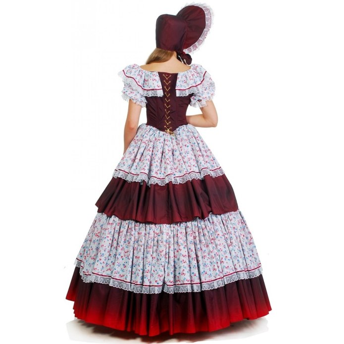 Французский национальный костюм женский
