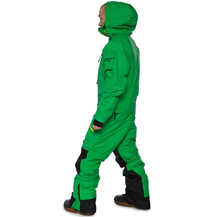 Зеленый комбинезон женский