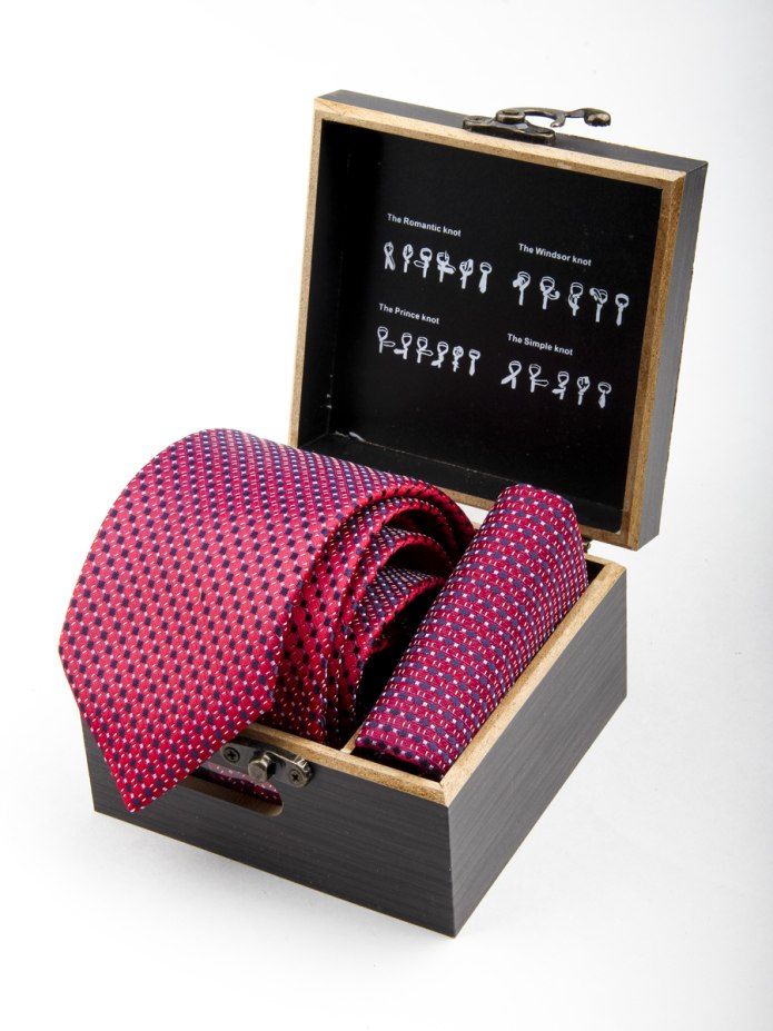 Необычные галстуки для мужчин