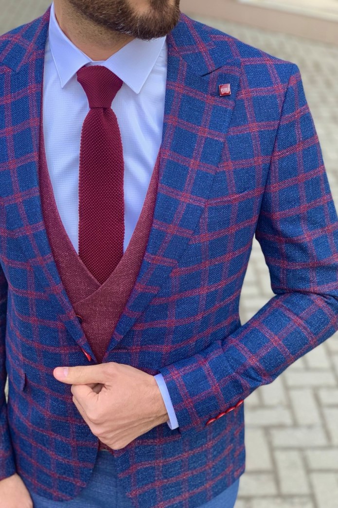 Розовый галстук бабочка