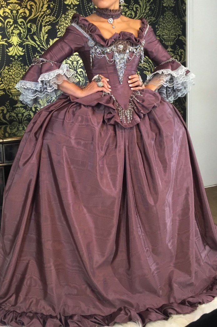 Платье дебютантки 19 век