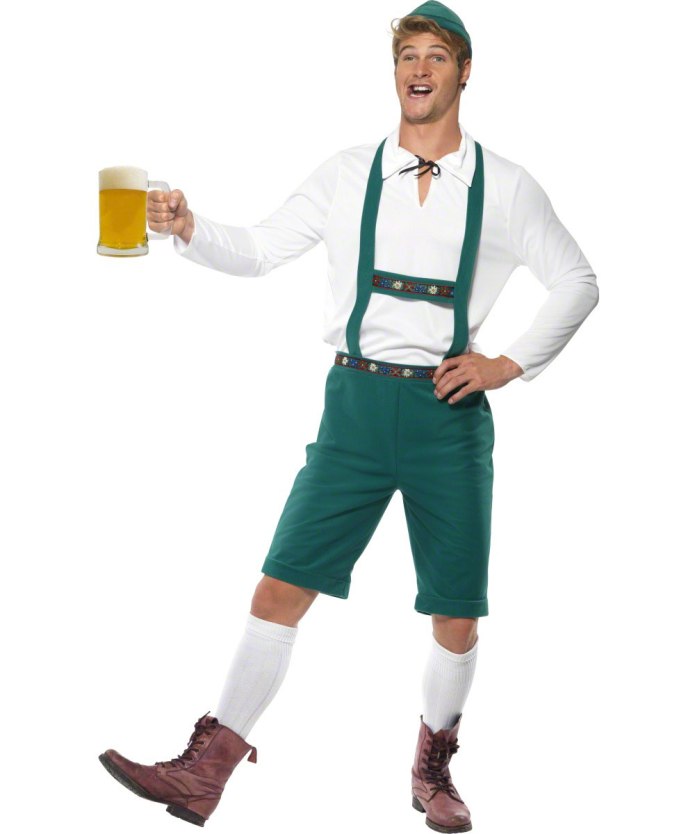 Традиционный немецкий костюм женский