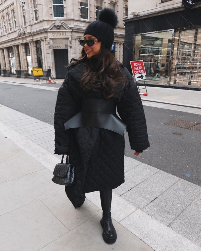 Стильная зимняя одежда для девушек 2016