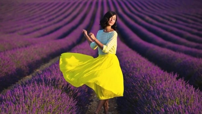 Фотосессия в лавандовом поле