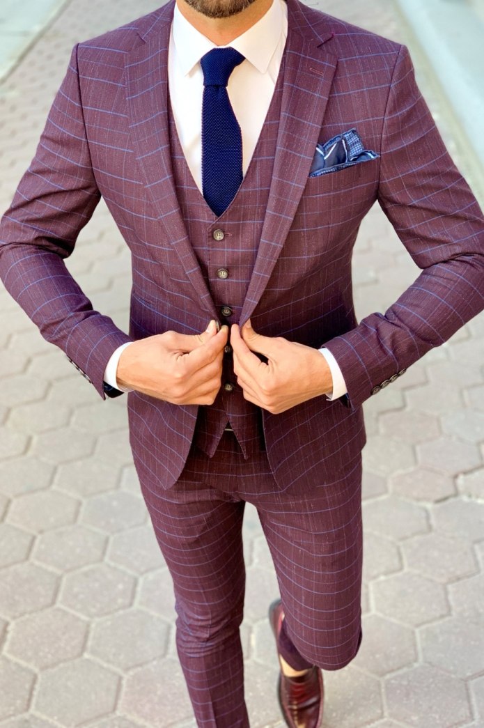 Кастум Брук