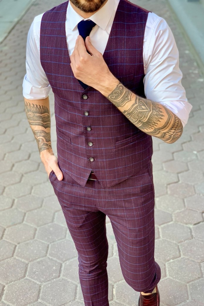 Костюм тройка мужской