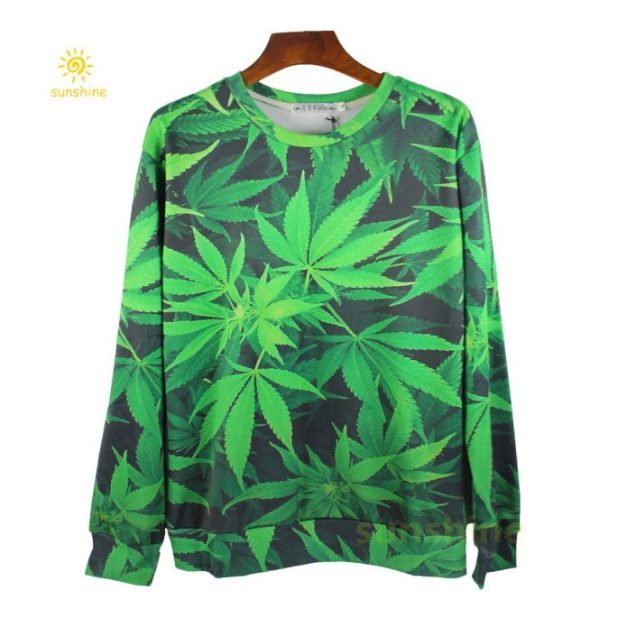 Кофта с коноплей