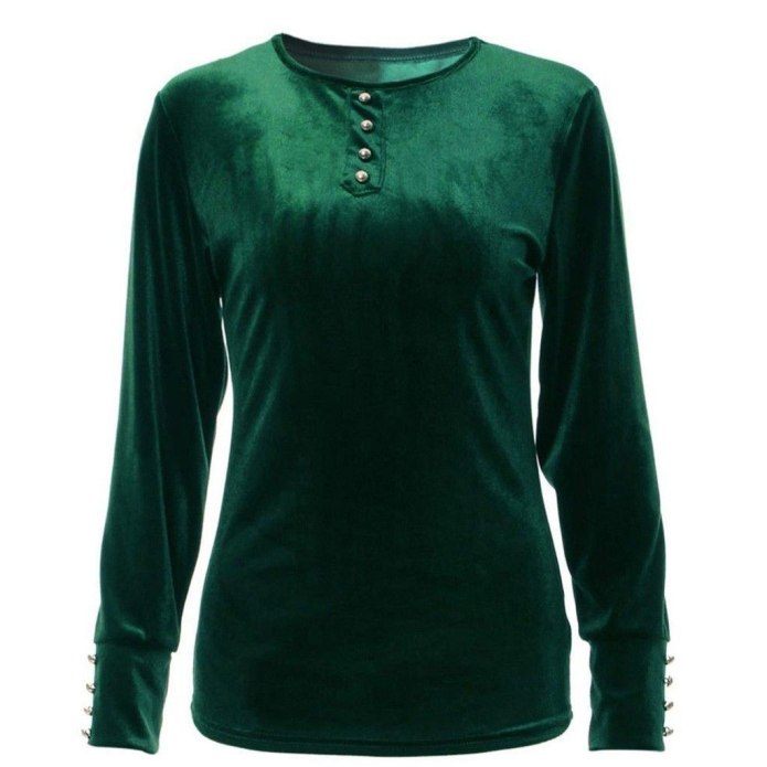 Кофта болотного цвета из бархата с пуговицами