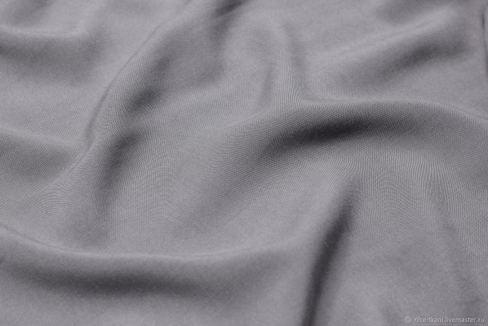 Одежда с принтом природы