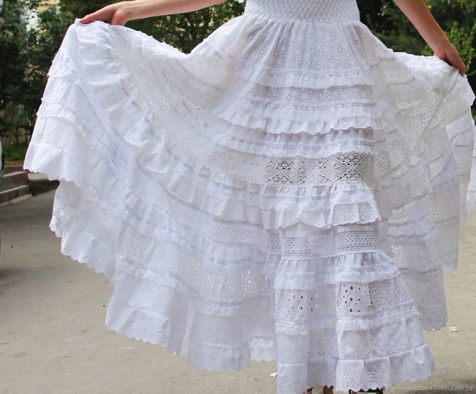 Кружевная юбка