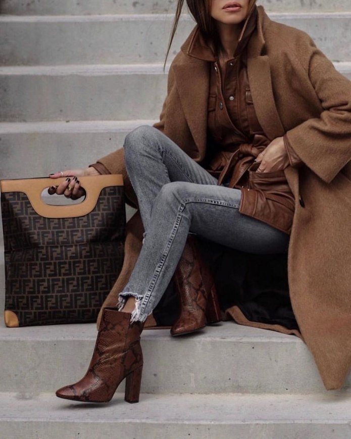 Арюна Данзанова