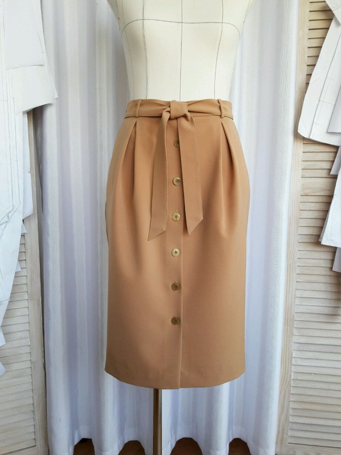 Юбкасо встречныими скадками