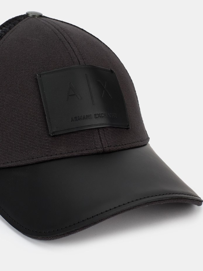 Giorgio Armani кепка мужская черная