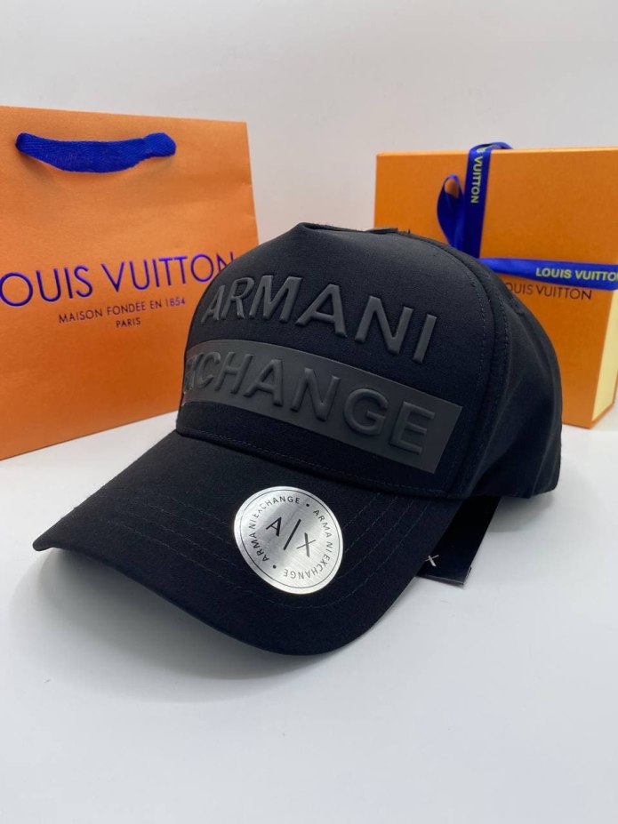 Бейсболка Армани эксчендж женская