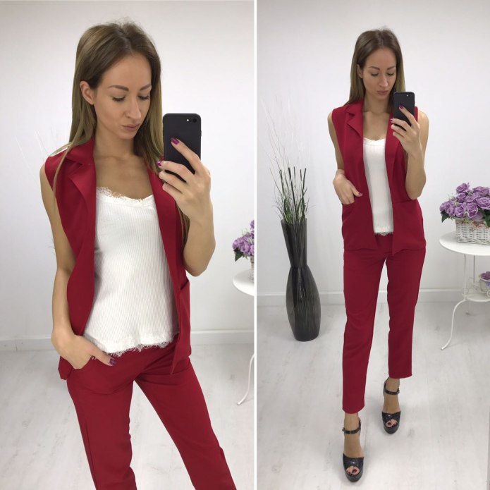 Брючный костюм женский с жилетом