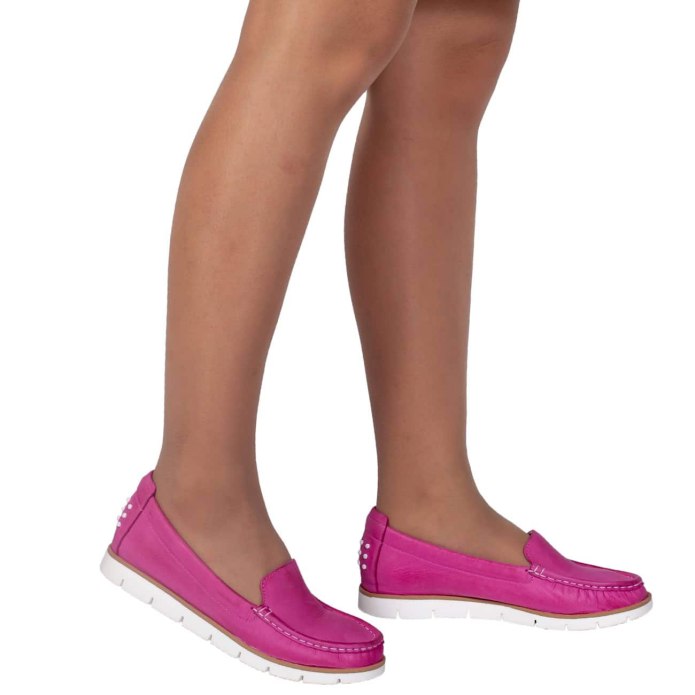 Туфли женские без каблука на шнурках