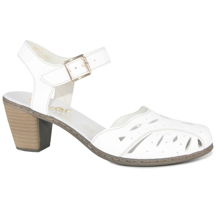 Лоферы женские 2020