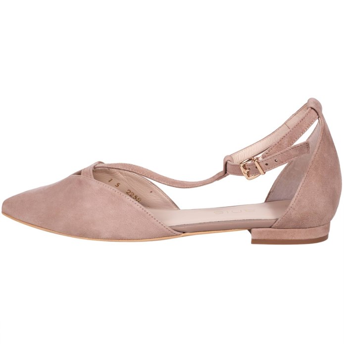 Лоферы женские Весна лето на тракторной подошве