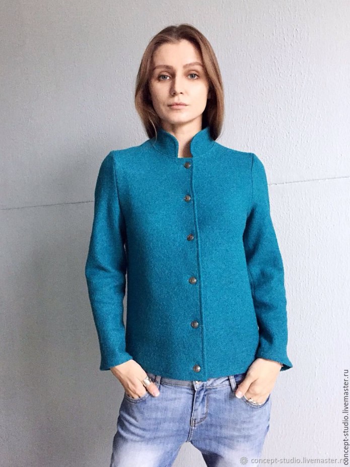 Бирюзовый пиджак