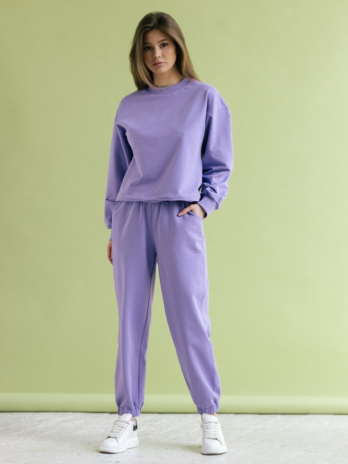 Сиреневый комбез